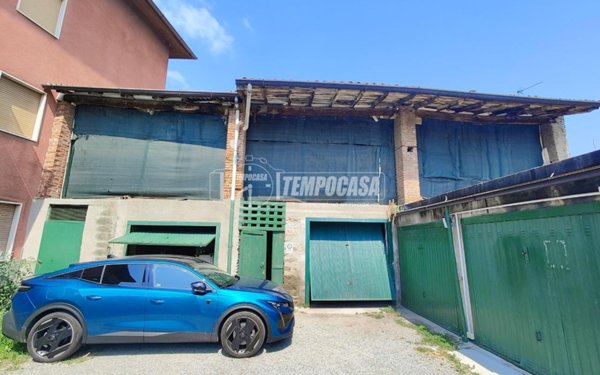 locale di sgombero in vendita a Mapello