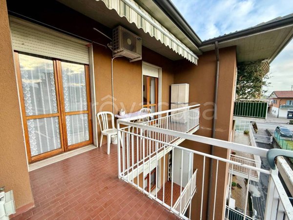 appartamento in vendita a Mapello in zona Prezzate