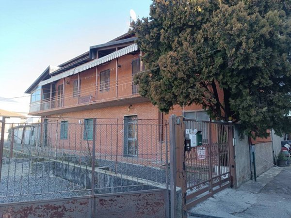 appartamento in vendita a Mapello in zona Prezzate