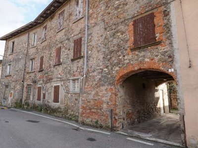 casa indipendente in vendita a Mapello in zona Prezzate