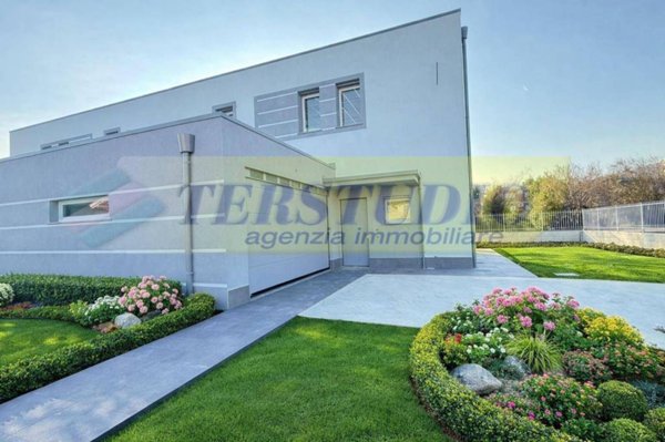 casa indipendente in vendita a Mapello