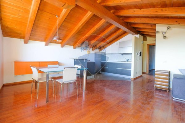 appartamento in vendita a Mapello in zona Prezzate