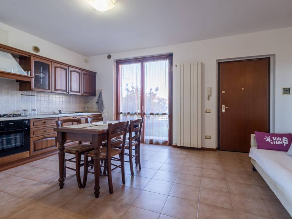 appartamento in vendita a Mapello in zona Valtrighe