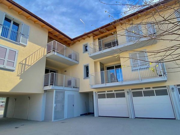 appartamento in vendita a Mapello in zona Valtrighe