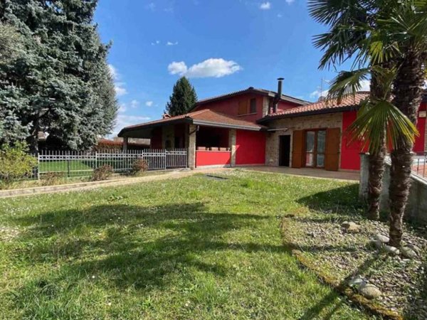 casa indipendente in vendita a Mapello
