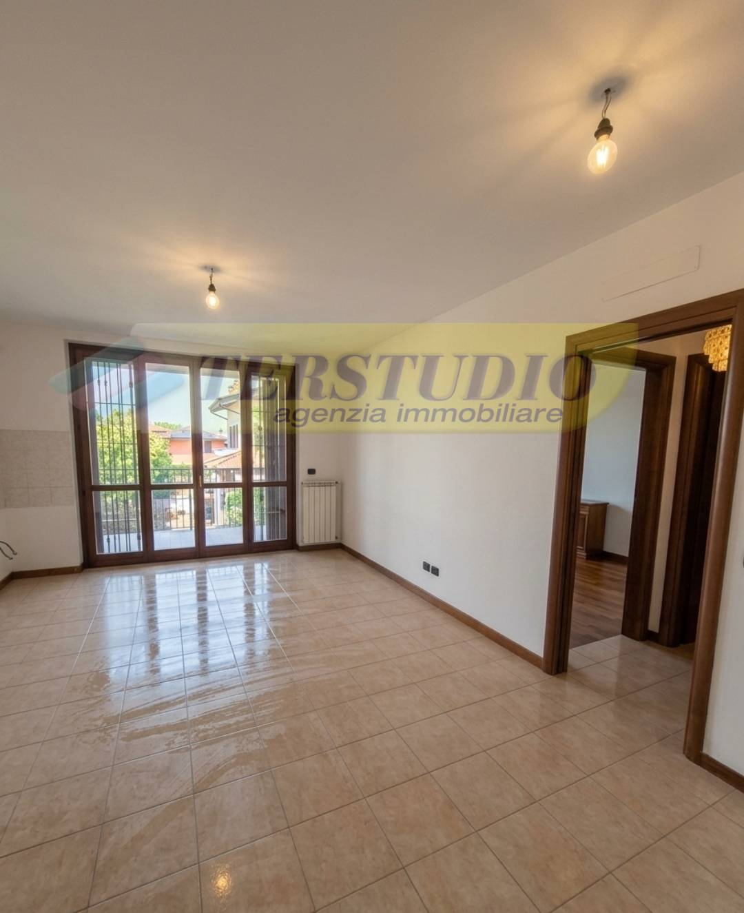 appartamento in vendita a Mapello in zona Carvisi