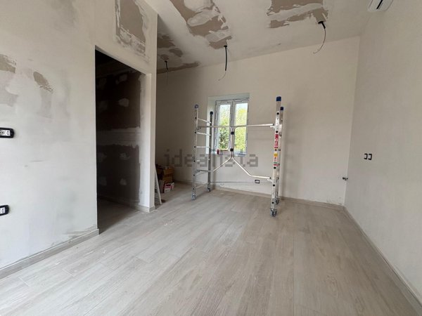 appartamento in vendita a Mapello in zona Carvisi