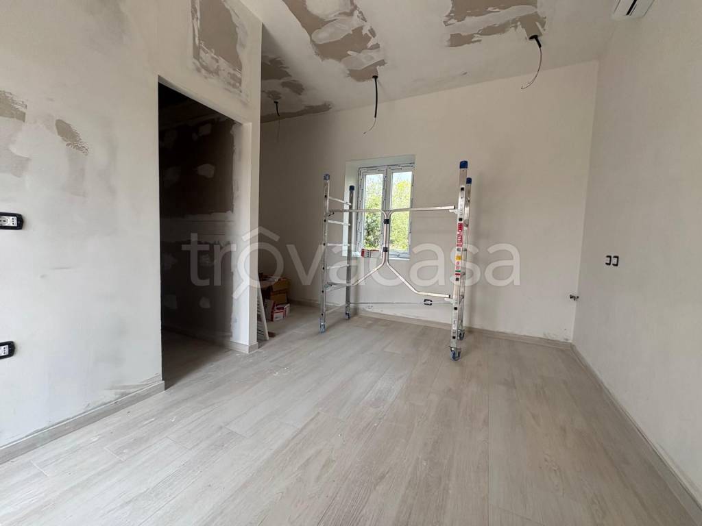 appartamento in vendita a Mapello in zona Carvisi