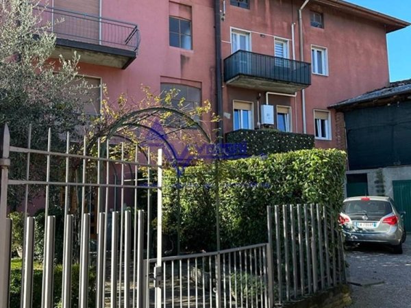 appartamento in vendita a Mapello in zona Carvisi