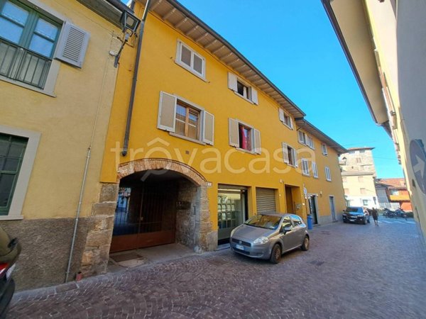 appartamento in vendita a Mapello in zona Carvisi