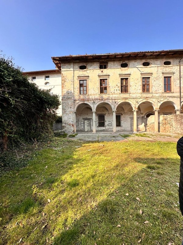 casa indipendente in vendita a Mapello in zona Carvisi