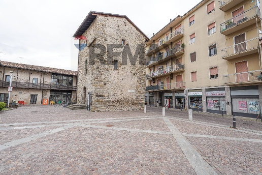 appartamento in vendita a Mapello in zona Carvisi