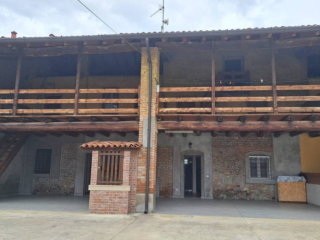 casa indipendente in vendita a Martinengo