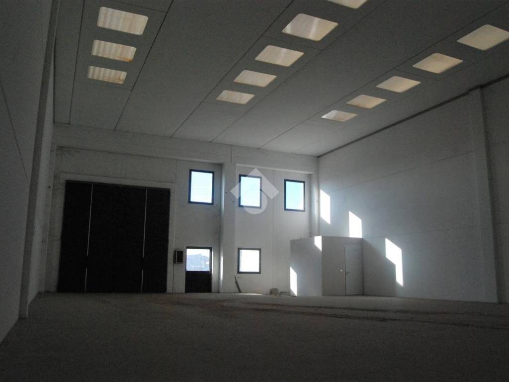 capannone in vendita a Martinengo