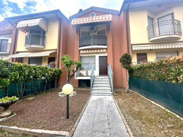 casa indipendente in vendita a Martinengo