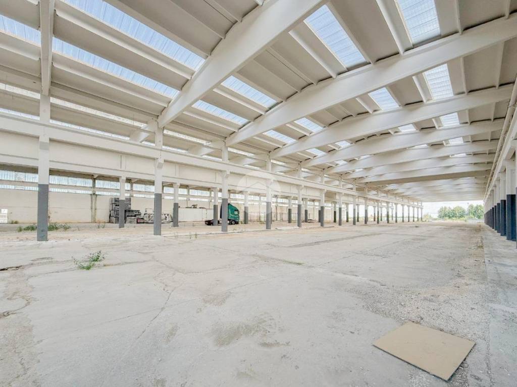 capannone in vendita a Martinengo