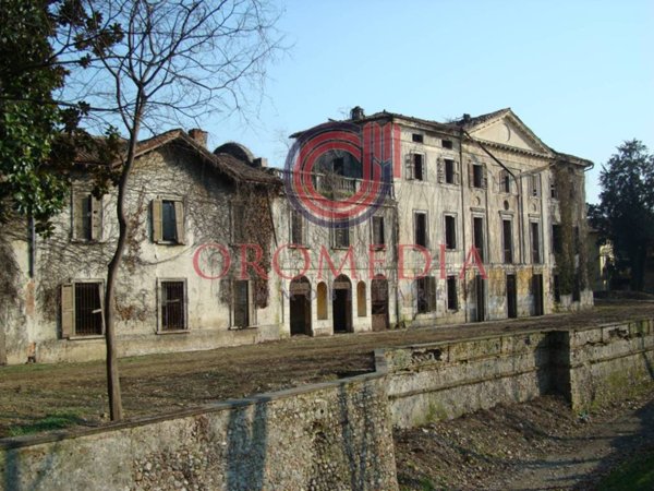 intera palazzina in vendita a Martinengo