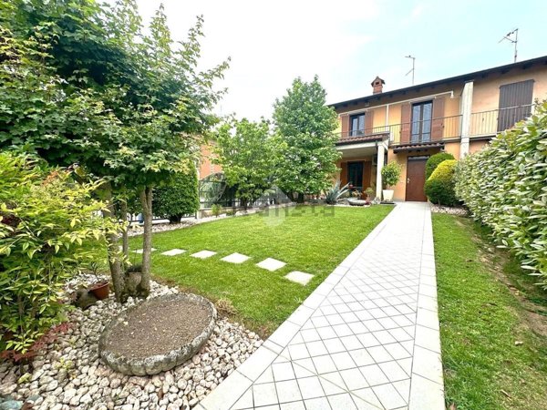 appartamento in vendita a Martinengo