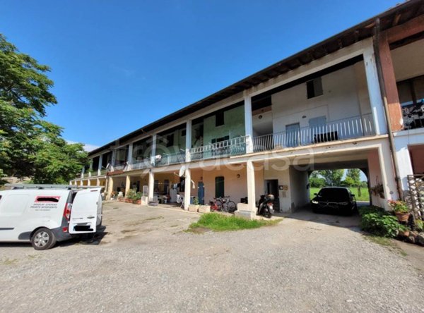 appartamento in vendita a Martinengo in zona Cortenuova di Sopra