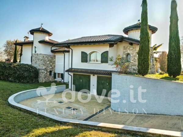 casa indipendente in vendita a Martinengo