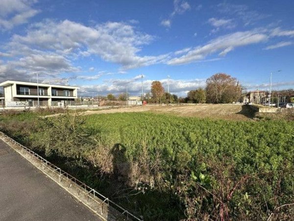 negozio in vendita a Martinengo