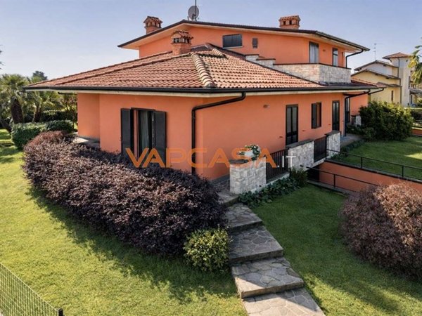 casa indipendente in vendita a Martinengo