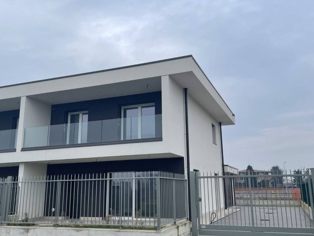 casa indipendente in vendita a Martinengo