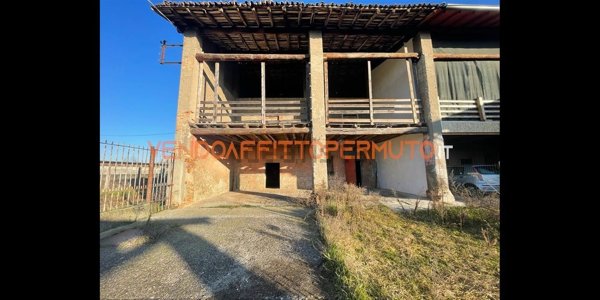 pentavano in vendita a Martinengo