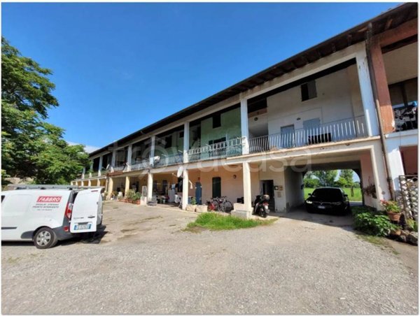 appartamento in vendita a Martinengo in zona Cortenuova di Sopra