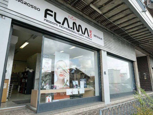 negozio in vendita a Martinengo