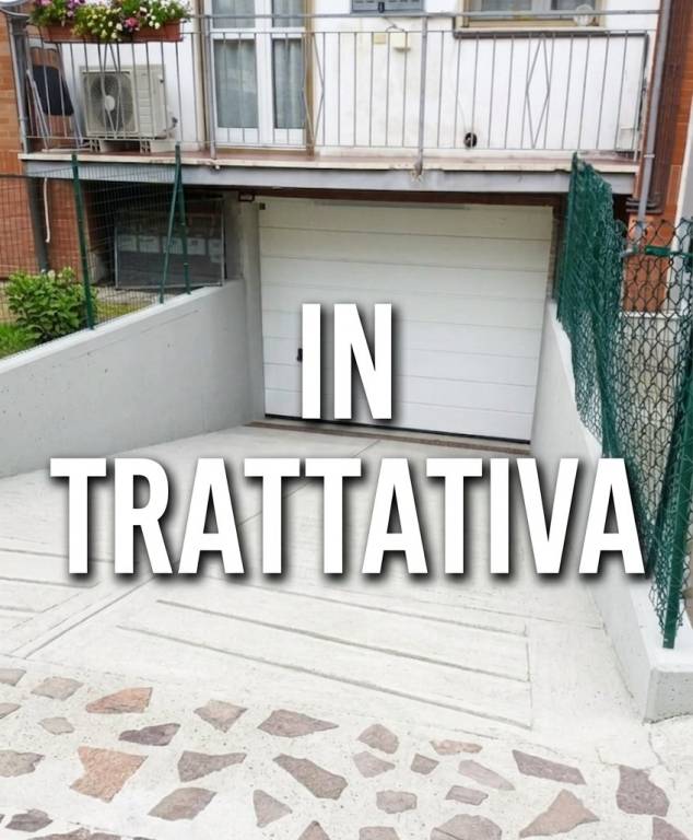 locale di sgombero in vendita a Martinengo