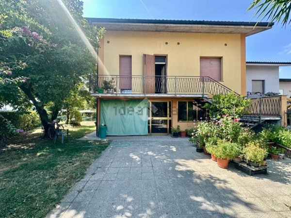 casa indipendente in vendita a Martinengo