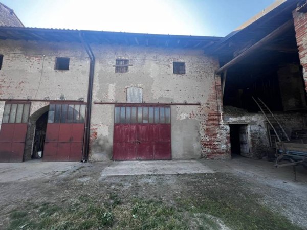 locale commerciale in vendita a Martinengo