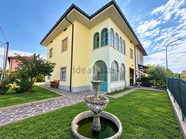 casa indipendente in vendita a Martinengo
