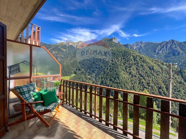 appartamento in vendita a Mezzoldo in zona Sparavera