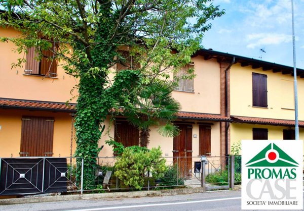casa indipendente in vendita a Misano di Gera d'Adda