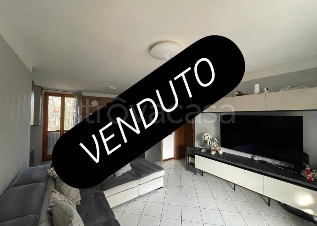 appartamento in vendita a Misano di Gera d'Adda