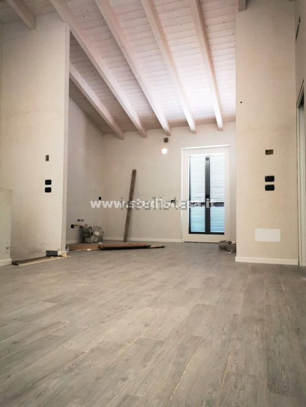 appartamento in vendita a Misano di Gera d'Adda