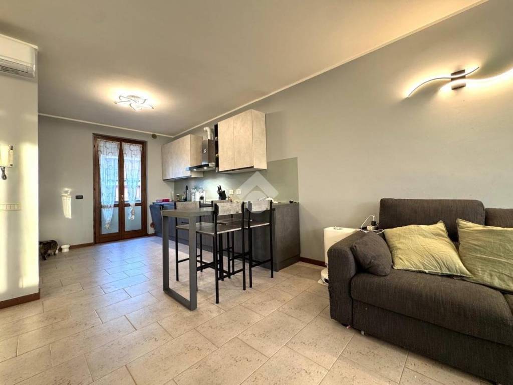 casa indipendente in vendita a Misano di Gera d'Adda