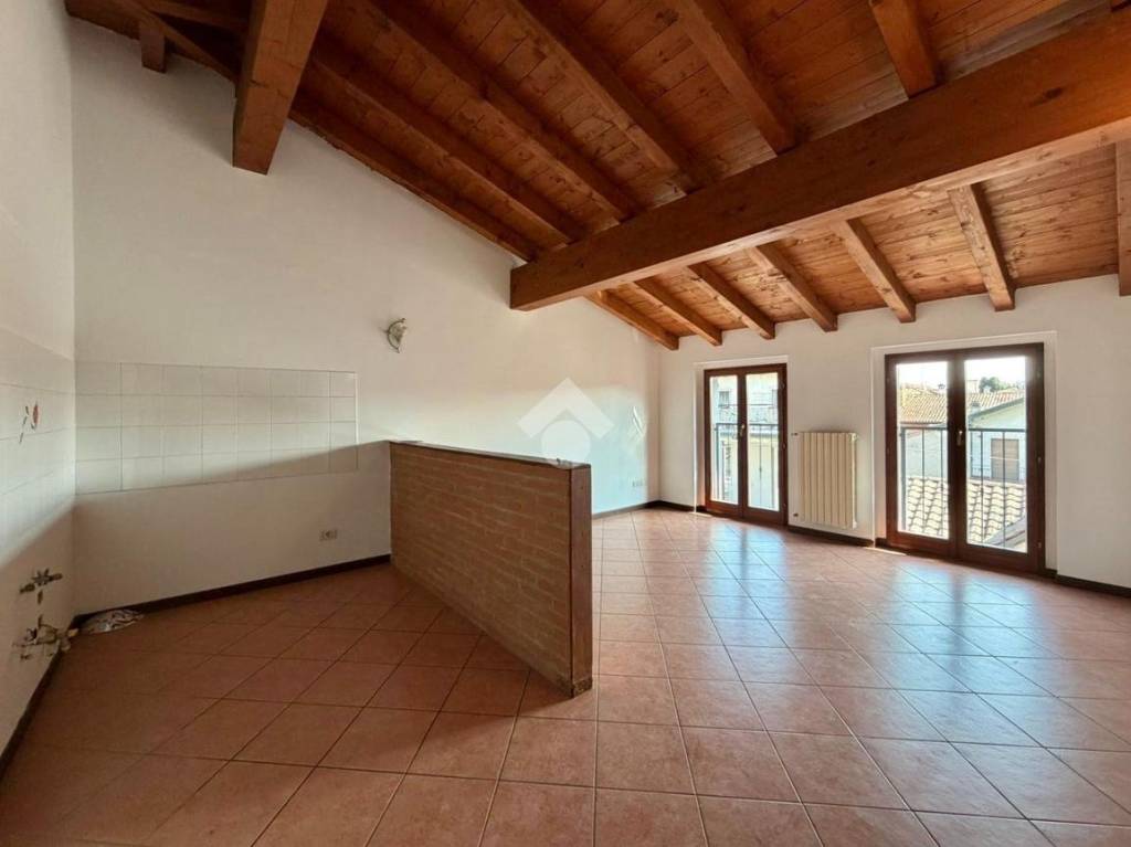 appartamento in vendita a Misano di Gera d'Adda