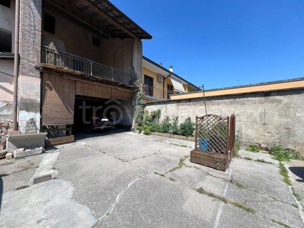 casa indipendente in vendita a Misano di Gera d'Adda