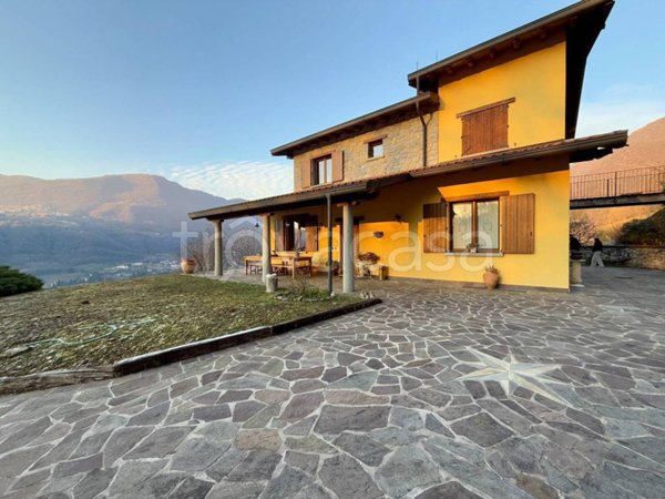 casa indipendente in vendita a Monasterolo del Castello
