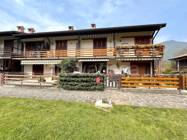 appartamento in vendita a Monasterolo del Castello