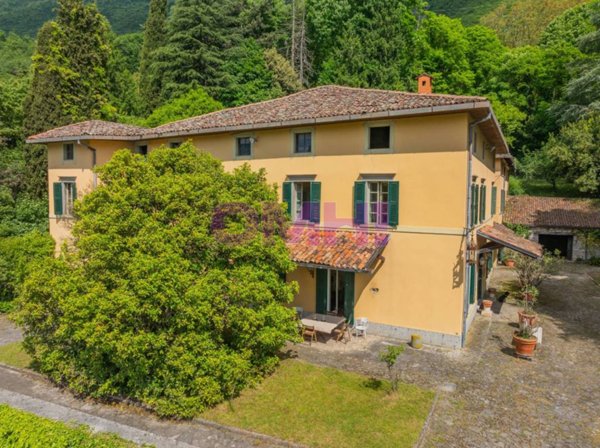 casa indipendente in vendita a Monasterolo del Castello