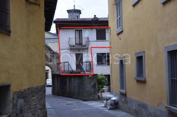 casa indipendente in vendita a Monasterolo del Castello