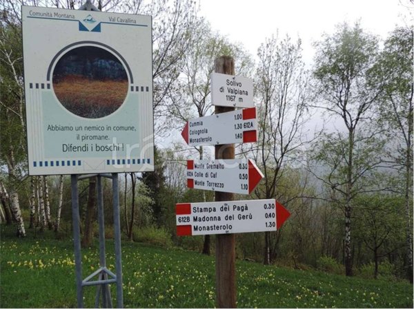 terreno agricolo in vendita a Monasterolo del Castello