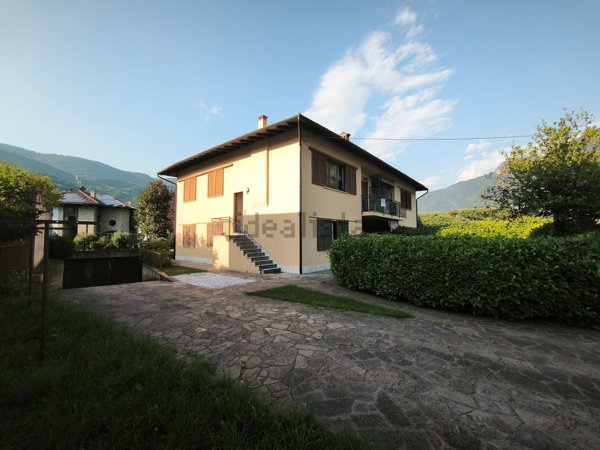appartamento in vendita a Monasterolo del Castello