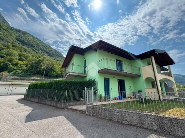appartamento in vendita a Monasterolo del Castello