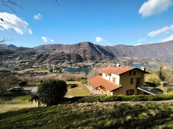 casa indipendente in vendita a Monasterolo del Castello