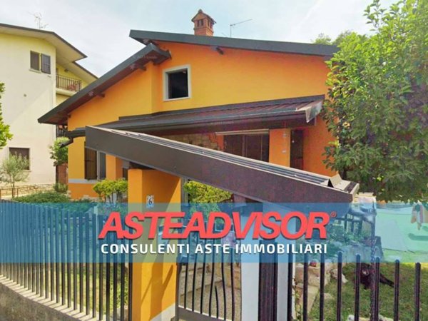 casa indipendente in vendita a Montello